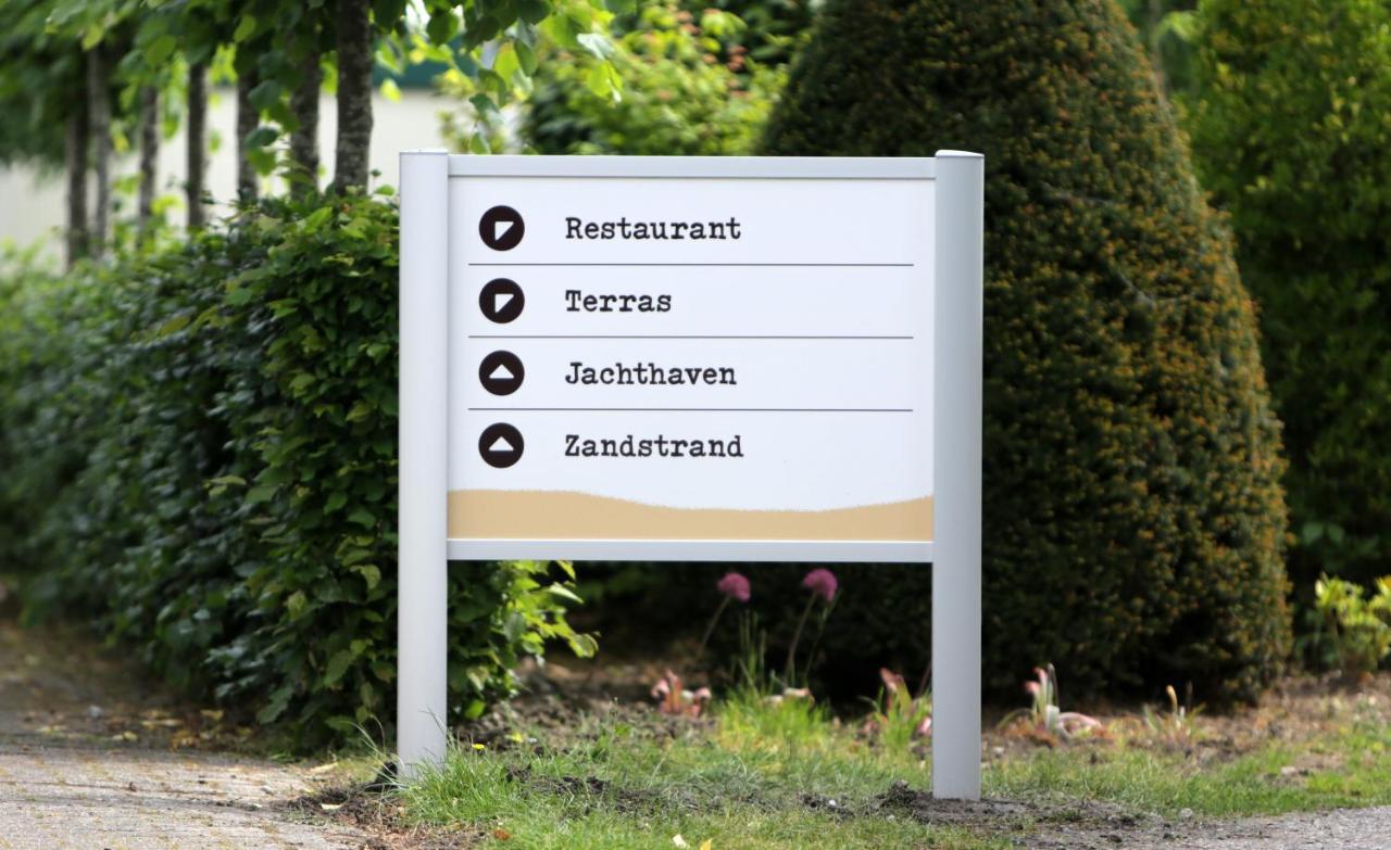 Cool Huisje Aan De Maas Villa Andel Bagian luar foto